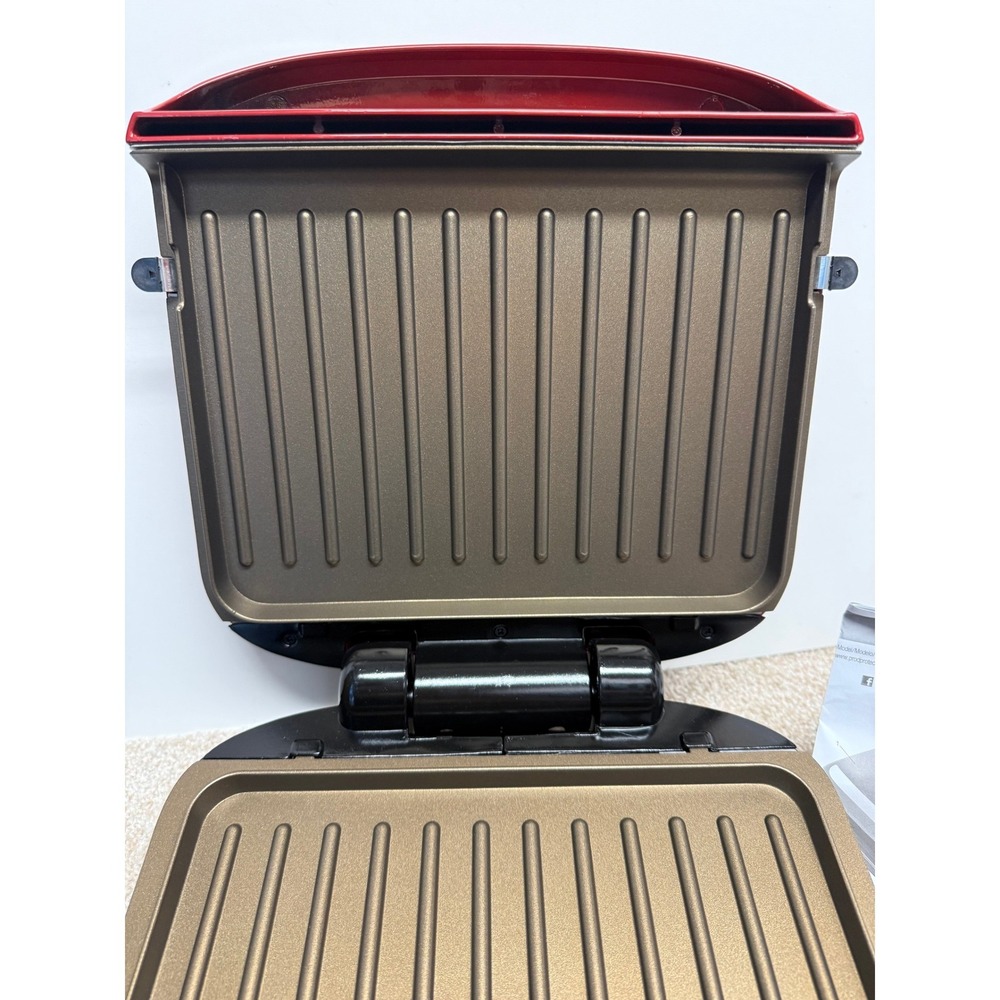 George Foreman GRP360 Electric Grill 4-Serving Red Excellent Removable Plates - Picture 6 of 13